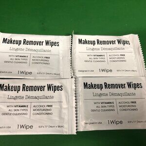 LOT of 4 World Amenities Makeup Remover Wipes - Great way to sample!